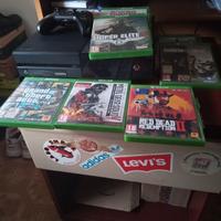  XBOX ONE + 9 GIOCHI  € 80