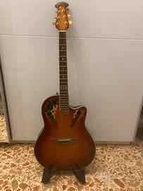 Chitarra ovation celebrity de luxe