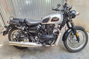 Benelli imperiale 400.