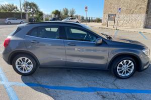 MERCEDES BENZ GLA 200 CDI