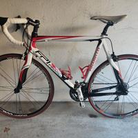 bici da corsa Pinarello fp1