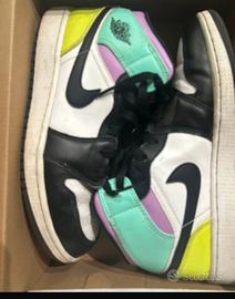 Jordan 1 mid Pastel Black Toe