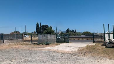 Posto auto/furgoni/camper