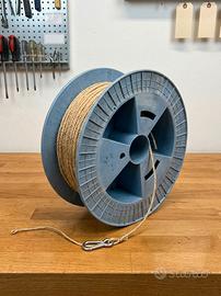 Bobina in plastica rigida per arrotola spago uso u