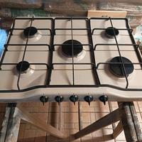 Piano cottura 5 fuochi