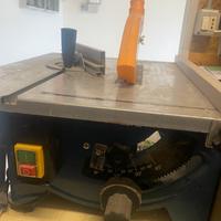 Sega circolare da banco