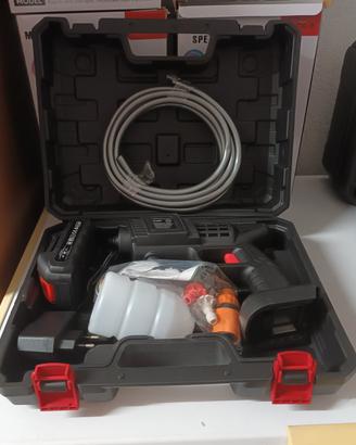 idropulitrice a batteria ricaricabile € 15