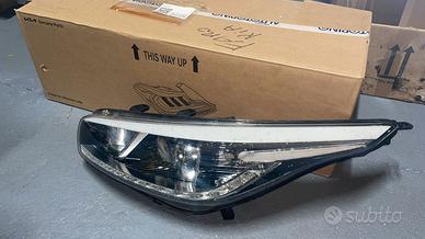Faro fanale anteriore sx KIA CEED 92101A2220