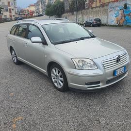 Toyota Avensis 2008 Diesel – Perfetta 