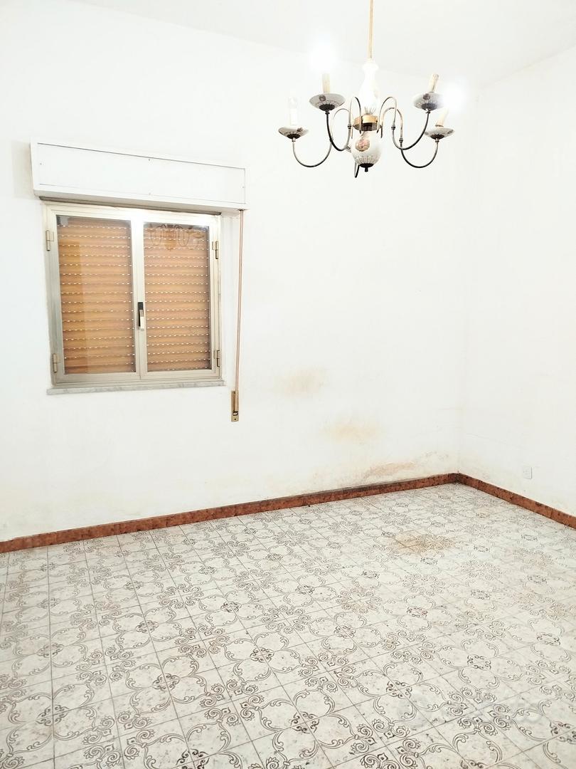 CASA IN CAMPAGNA A DUE PASSI DA RAGUSA IBLA - Vista 3