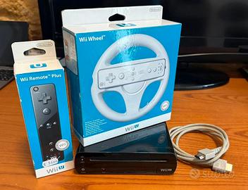 Nintendo WII U + telecomando originale + volante