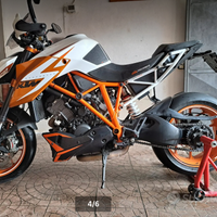 Ktm 1290 superduke r-se
