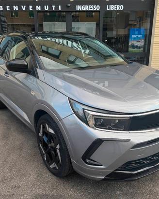 Opel Grandland 1.6 phev GSe awd 300cv auto