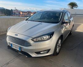 Ford Focus 1.6 120 CV GPL SW Titanium