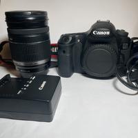 Fotocamera Canon EOS 60D+obiettivo18-200mm