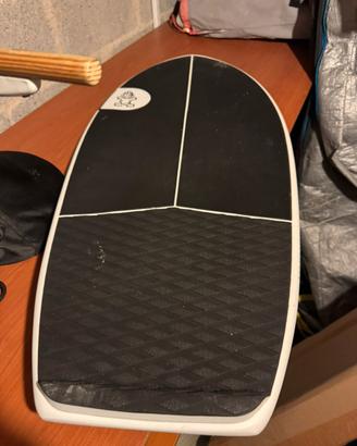 Starboard pump foil board