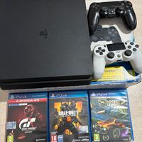 Ps4 + 1 controller extra + 3 giochi