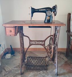macchina da cucire d'epoca Singer