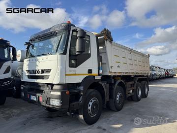 Iveco trakker 500 ribaltabile trilaterale 2010