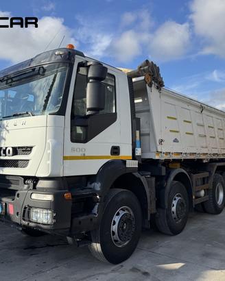Iveco trakker 500 ribaltabile trilaterale 2010