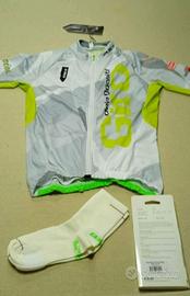 Maglietta Q36.5 con calzini