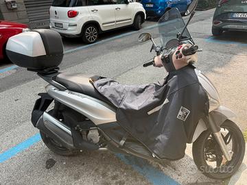Piaggio Beverly 350