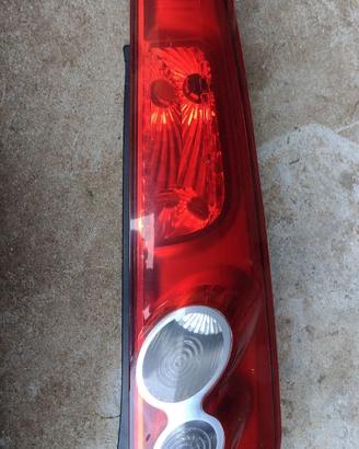 Fanale posteriore destro Ford Fiesta MK5