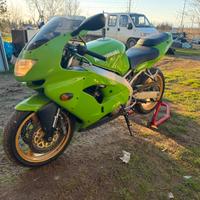 Kawasaki zx9r