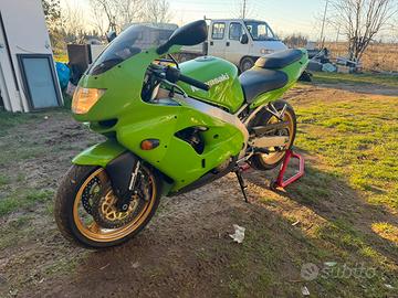 Kawasaki zx9r