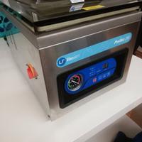 Macchina confezionatrice sottovuoto