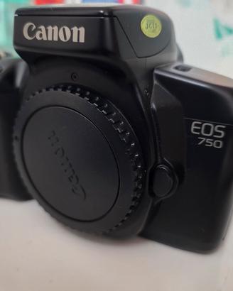 Canon Eos 750