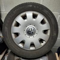4 cerchioni + gomme usate per VW Caddy  195/65 R15