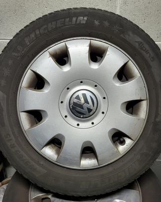 4 cerchioni + gomme usate per VW Caddy  195/65 R15