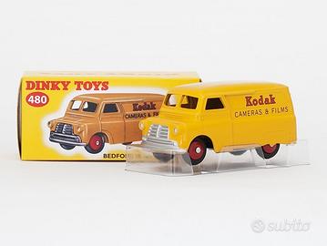 Dinky Toys 480 Bedford 10 CWT Van Kodak (2017)