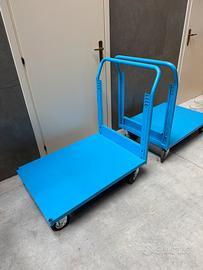 Carrello a sponda aperta