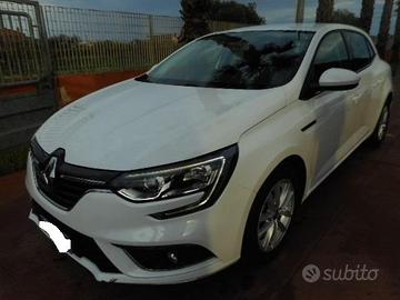 RENAULT Mégane 1.5 dCi 110 CV EDC Limited N