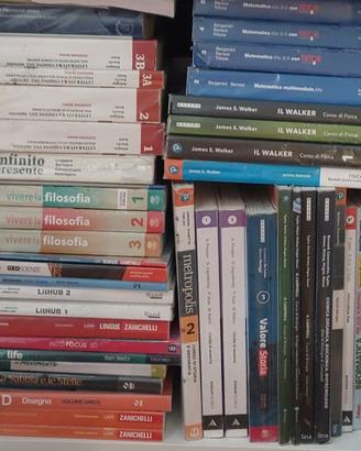 Libri scuole superiori (liceo scientifico)