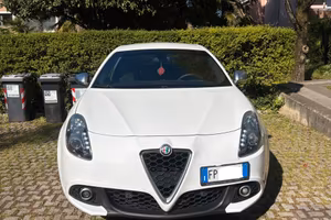 ALFA ROMEO GIULIETTA 1.6 cc 120 cv COLORE BIANCO