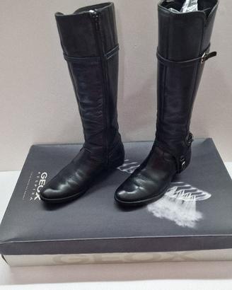 stivali in pelle Geox 