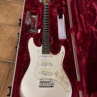 Chitarra IBANEZ Lm1 Luna White