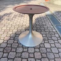 Piedi per tavolo di design