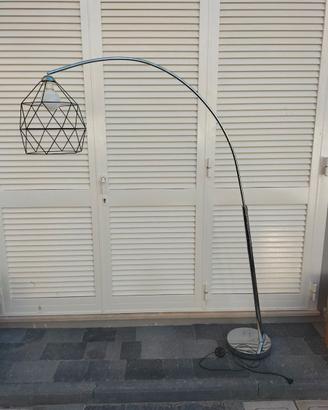 Lampada ad arco