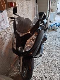 Peugeot satelis 400cc