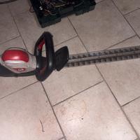 Taglia siepe elettrico