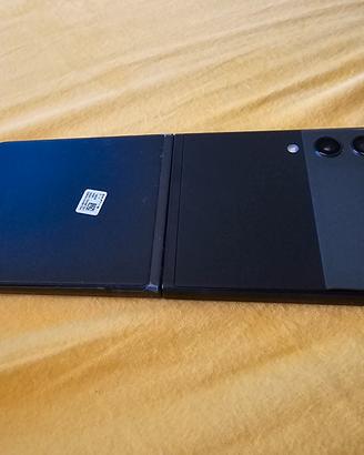 samsung flip z3 sm-f711b