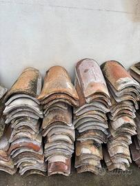 tegole antiche in buono stato, circa 400 pz, €1,20