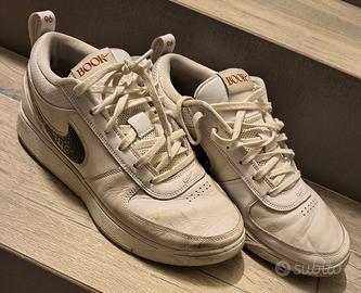 Nike air Book