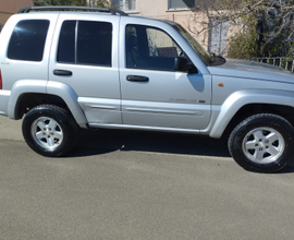 Jeep Cherokee KJ 2.5 manuale
