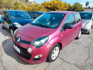 Renault Twingo 1.2 benzina solo 70.000 km neopaten