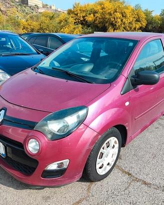 Renault Twingo 1.2 benzina solo 70.000 km neopaten